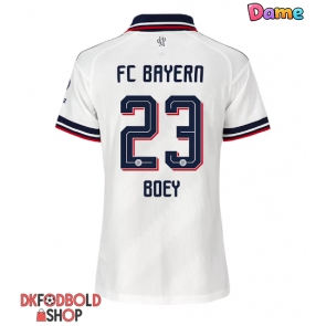 Bayern Munich Sacha Boey #23 Udebanetrøje Dame 2026-27 Kort ærmer Bayern Munich Sacha Boey #23 Udebanetrøje Dame 2026-27 Kort ærmer